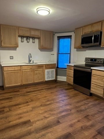 31 Allen St #2, Brockton, MA, 31 Allen St #2, Brockton, MA Photo #3