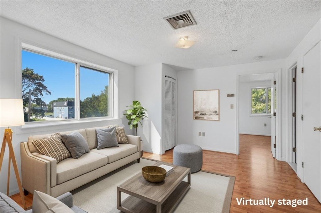 35 Prospect St 309