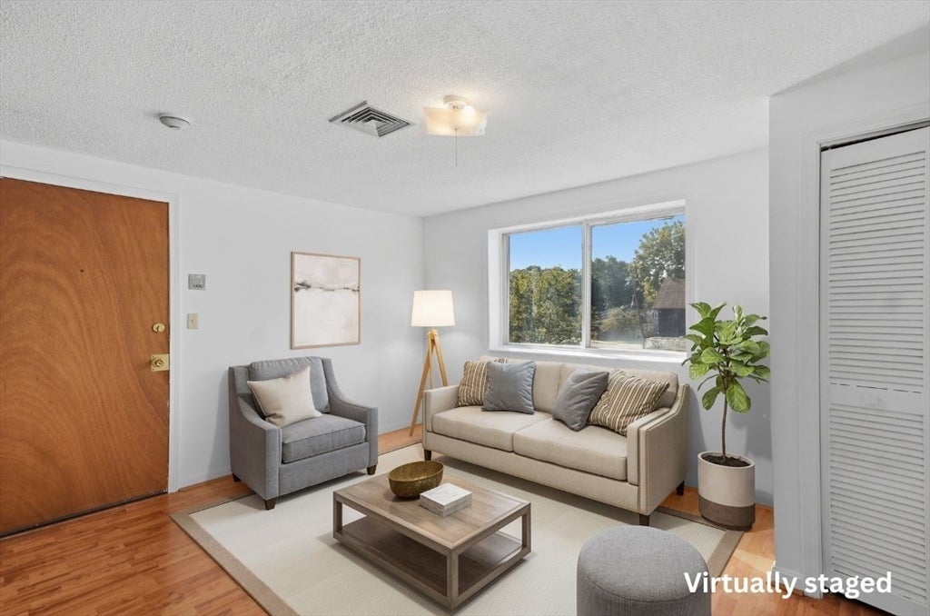 35 Prospect St 309