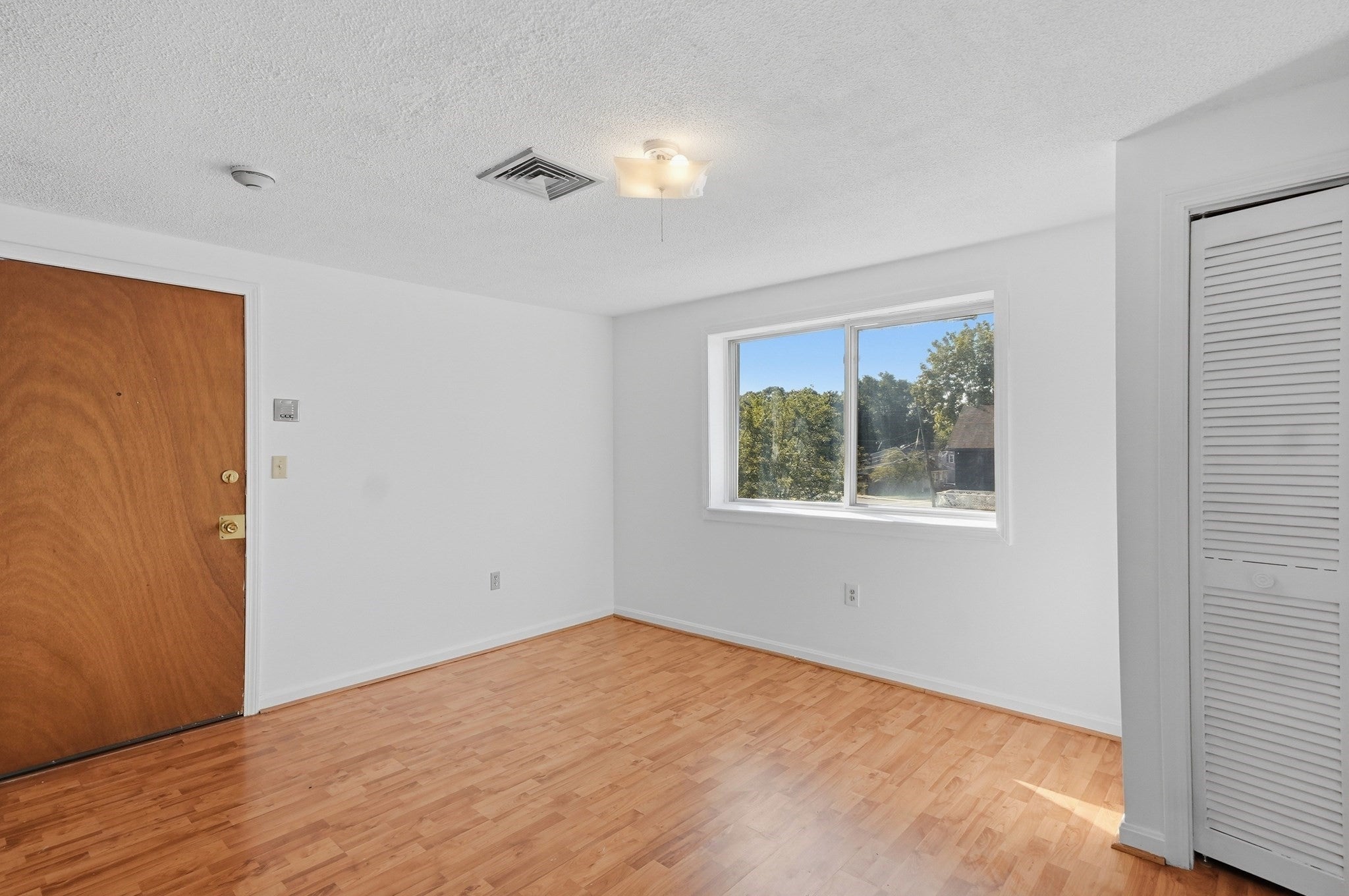 35 Prospect St #309, Woburn, MA, 35 Prospect St #309, Woburn, MA Photo #16