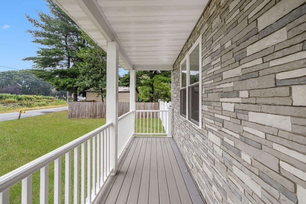 5 Colfall St, Seekonk, MA Photo #17