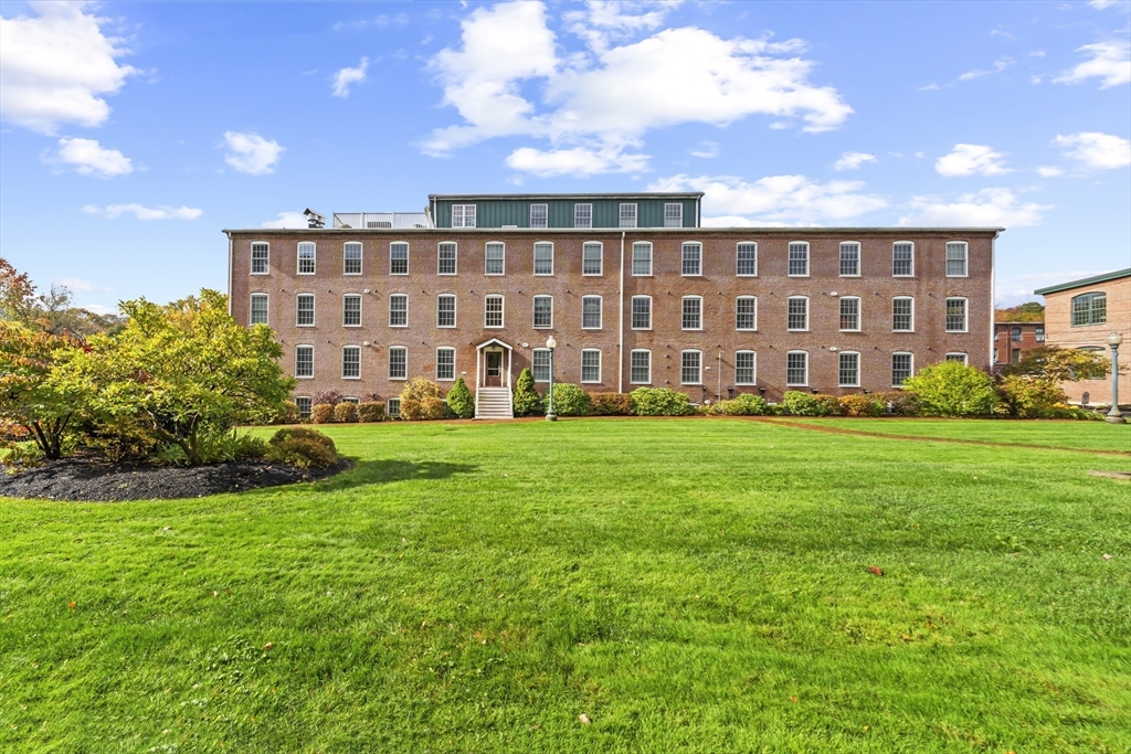 25 Cedar St 14