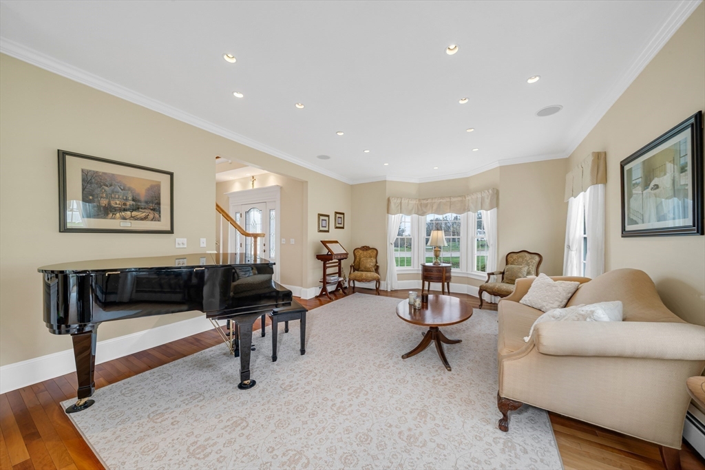 215 Lexington Road
