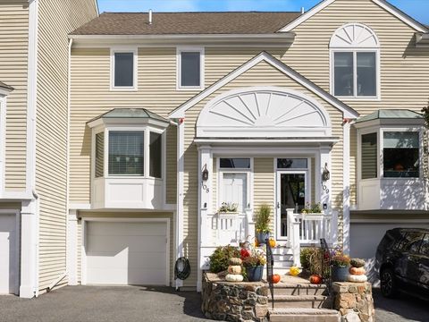 108 Abington Rd 108 Danvers MA 01923