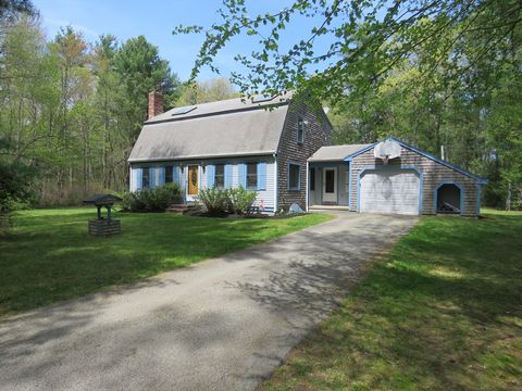 61 Liberty St Hanson MA 02341