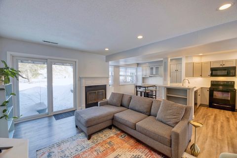 Photo of 26 Drake Circle #26, Walpole, MA 02081 (MLS # 73483896)