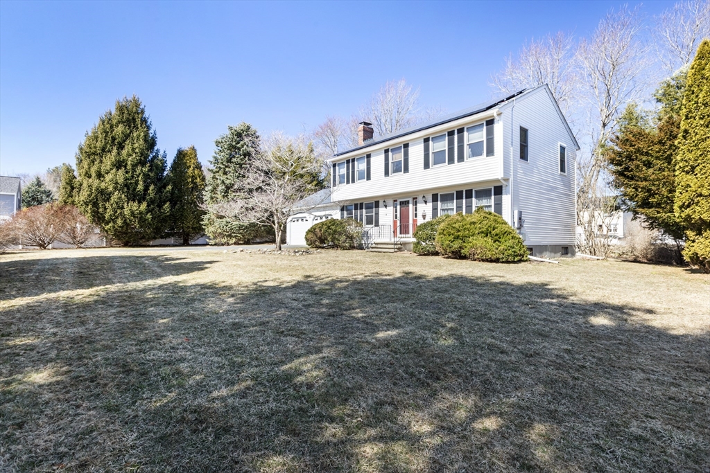 8 Pheasant Run Rd
