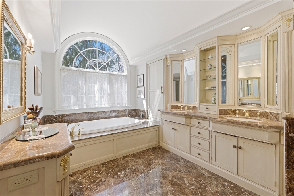 98 Bridle Trail Rd, Needham, MA Photo #24