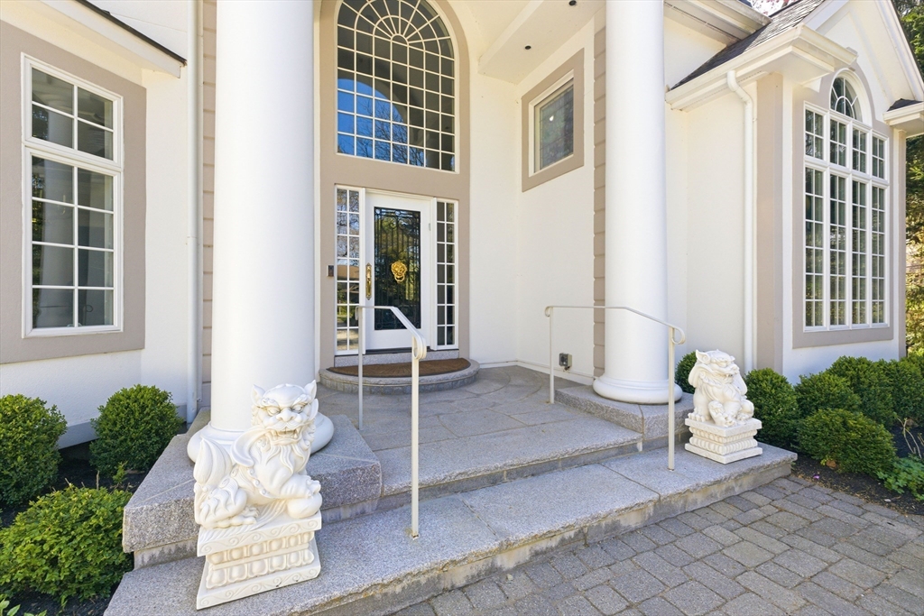 98 Bridle Trail Rd, Needham, MA Photo #4