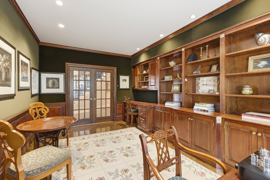 98 Bridle Trail Rd, Needham, MA Photo #10