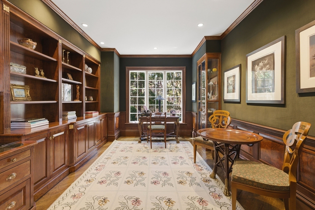 98 Bridle Trail Rd, Needham, MA Photo #9