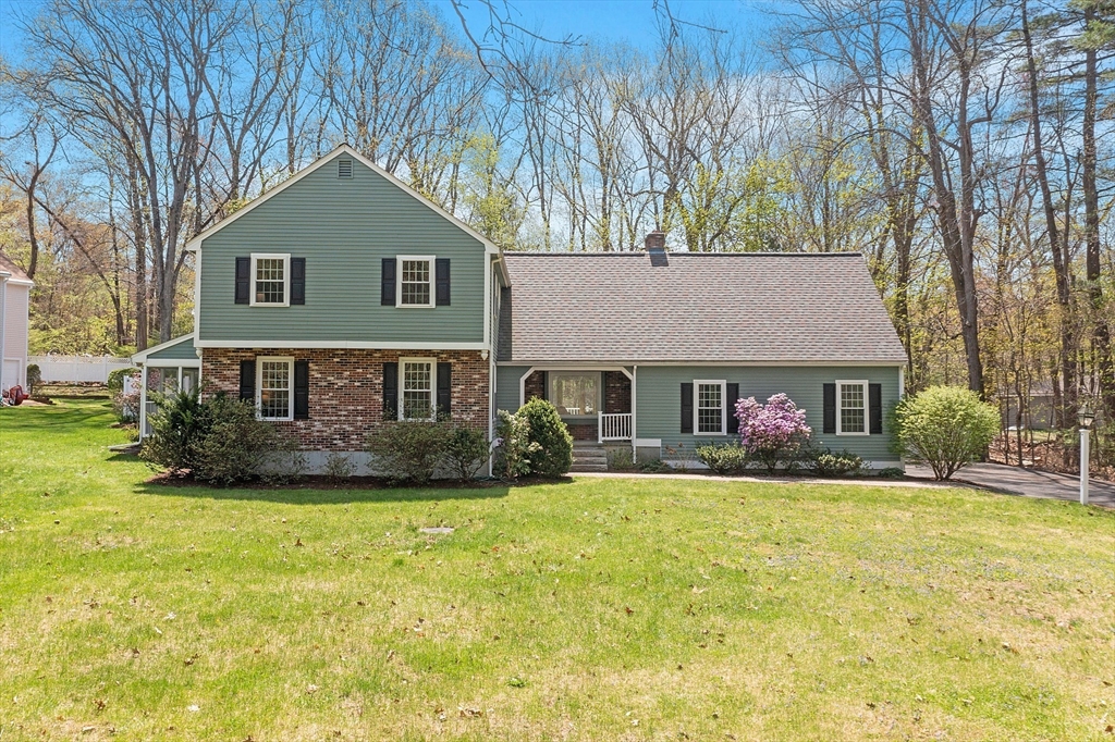 3 Crest Drive