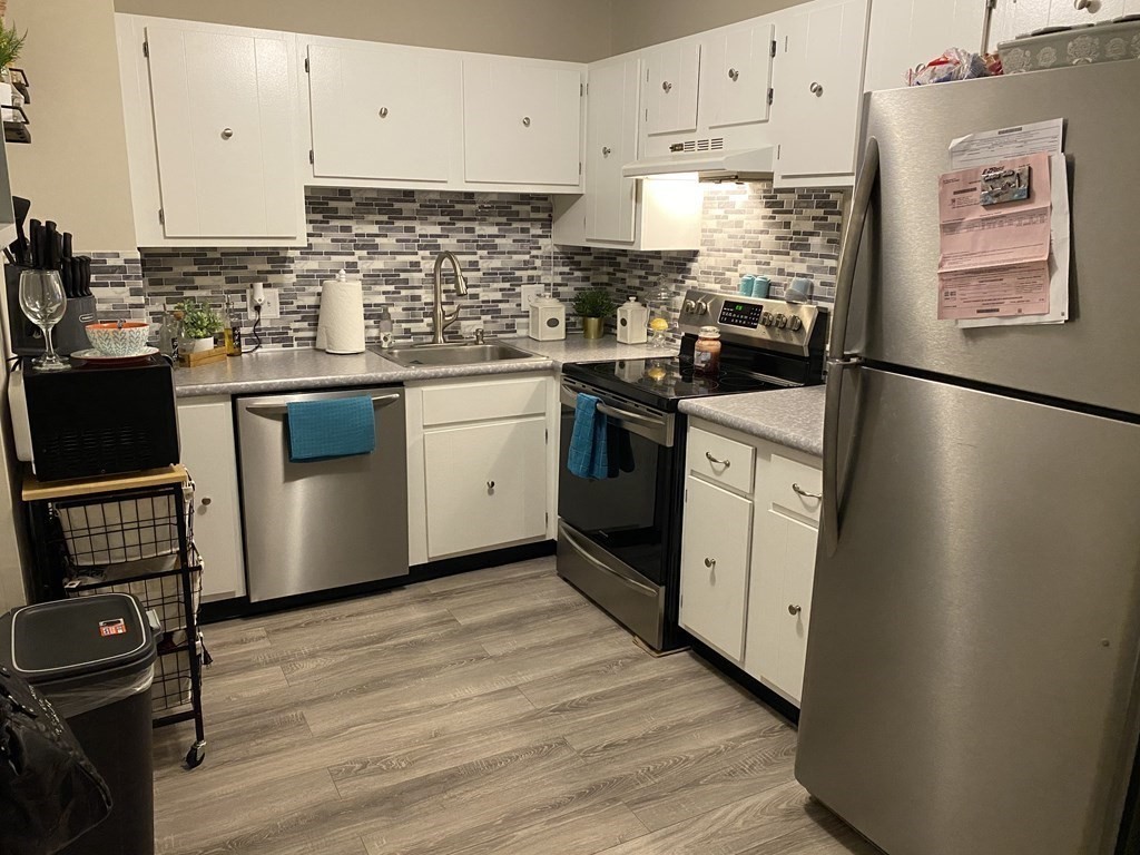 65 Milliken Avenue 14