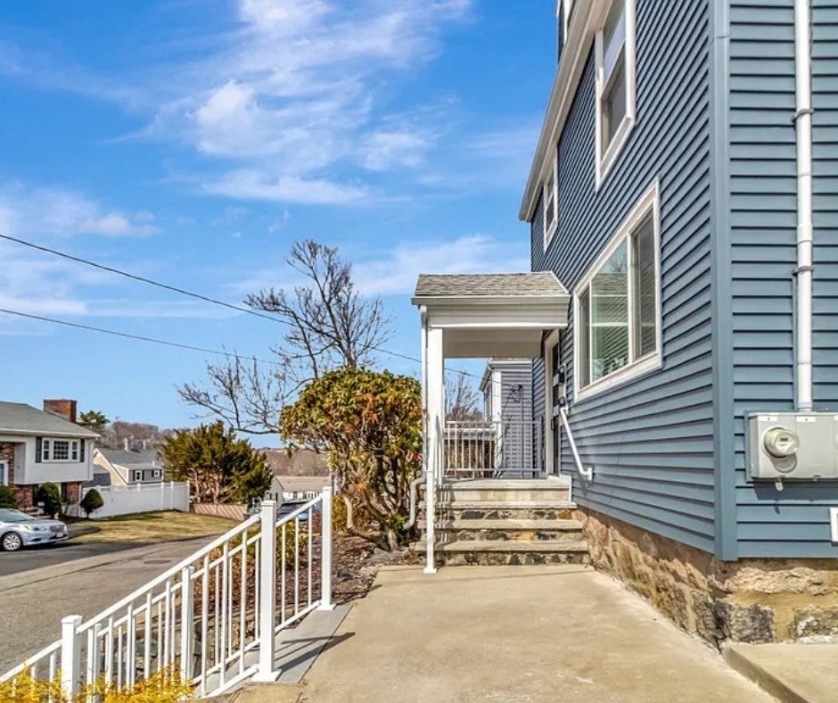 10 Oak St #1, Saugus, MA, 10 Oak St #1, Saugus, MA Photo #2