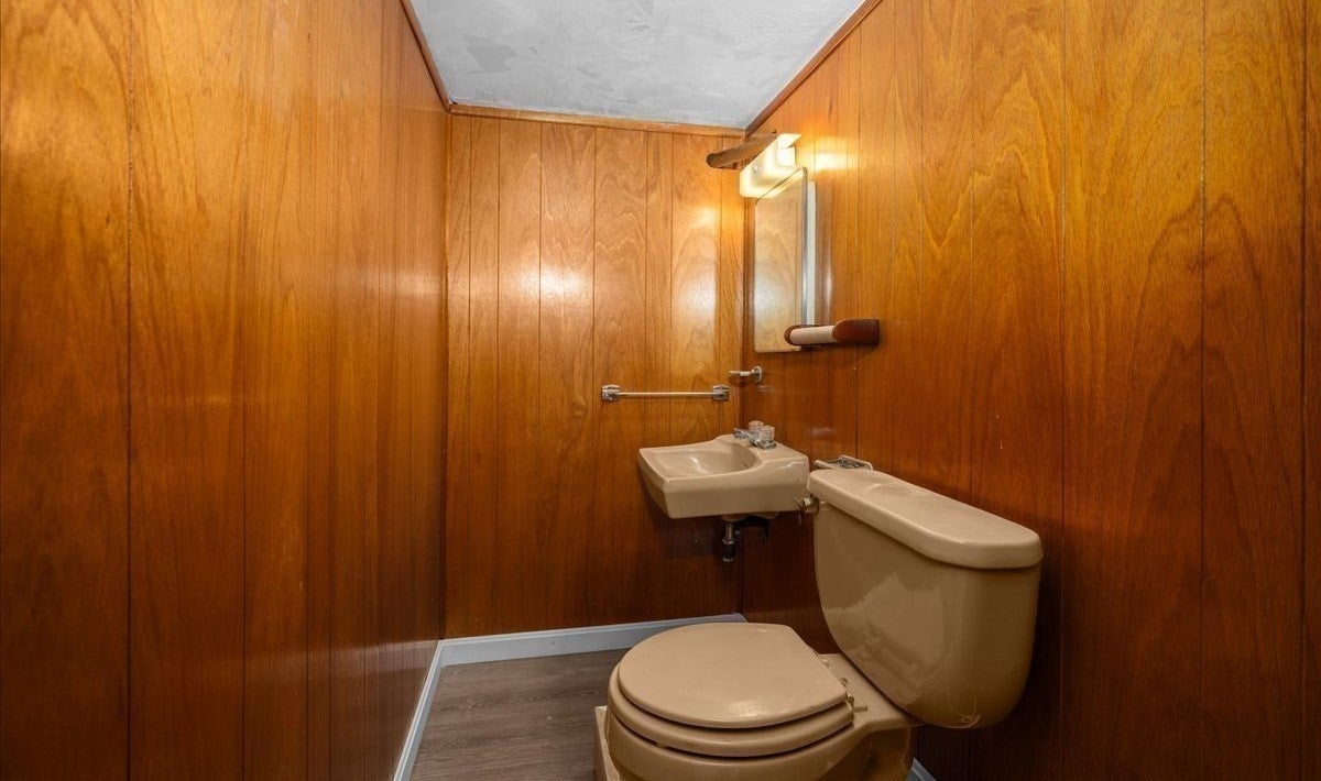 16 Venus Drive, Shrewsbury, MA Photo #18