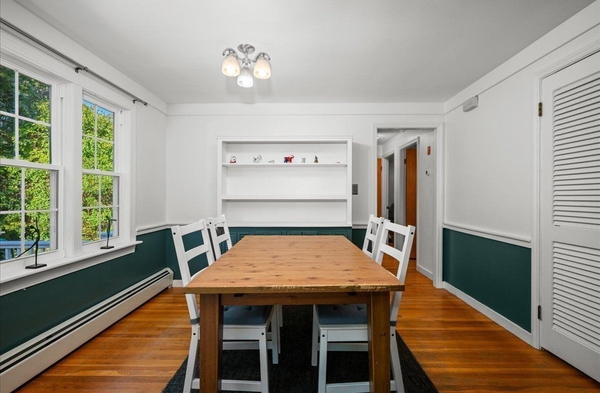 16 Venus Drive, Shrewsbury, MA Photo #8