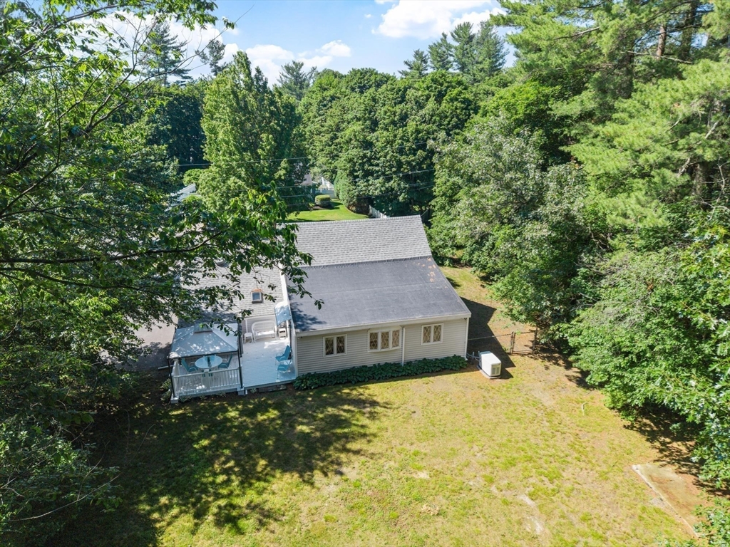 15 Alderbrook Road
