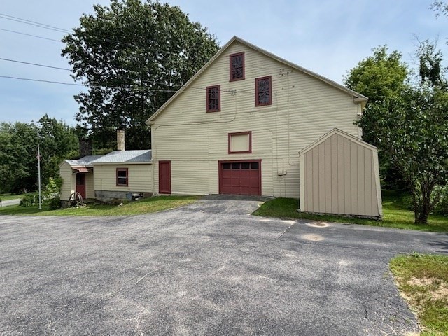 40 Carroll Hill Rd