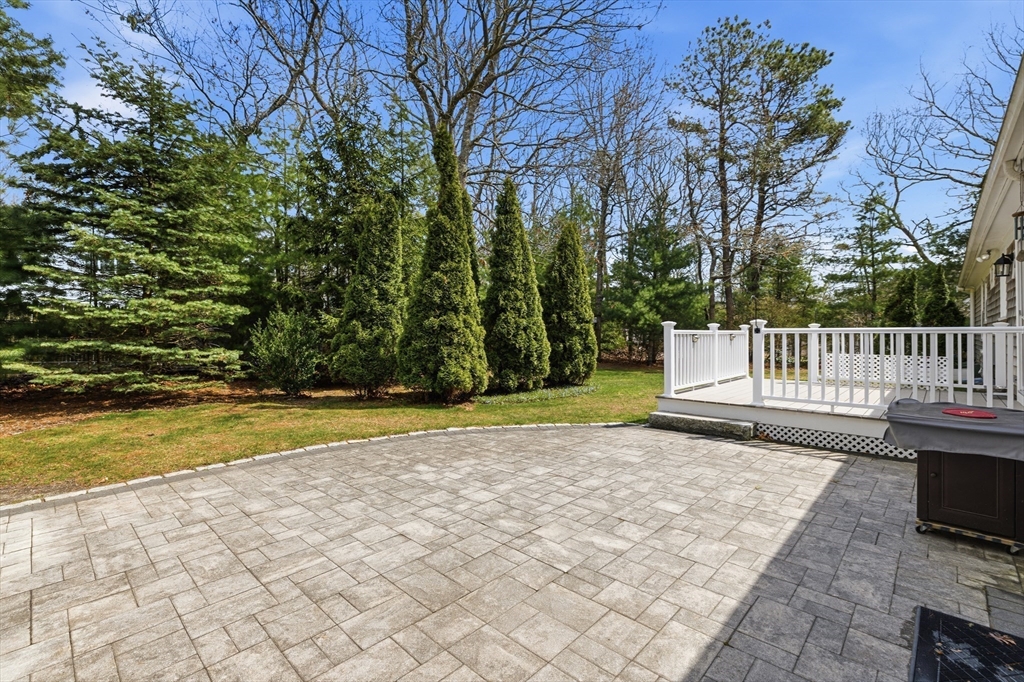 1 Susan Carsley Way