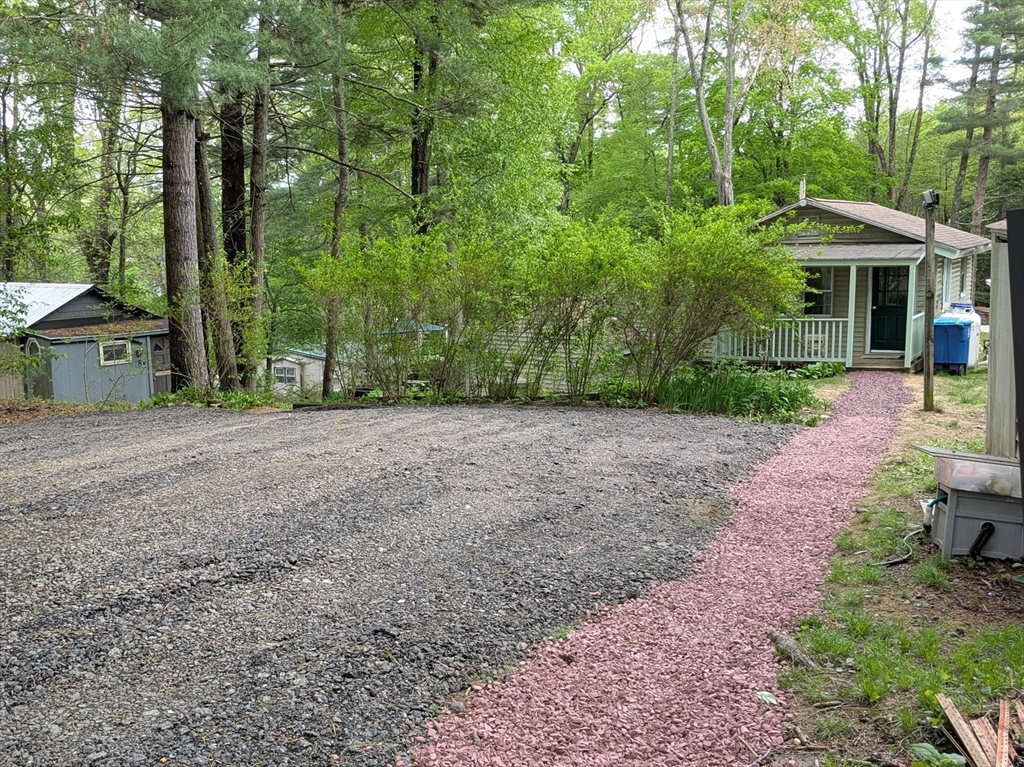 6 Hillside Road