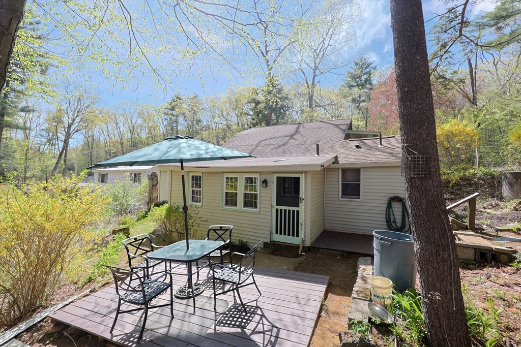 6 Hillside Road