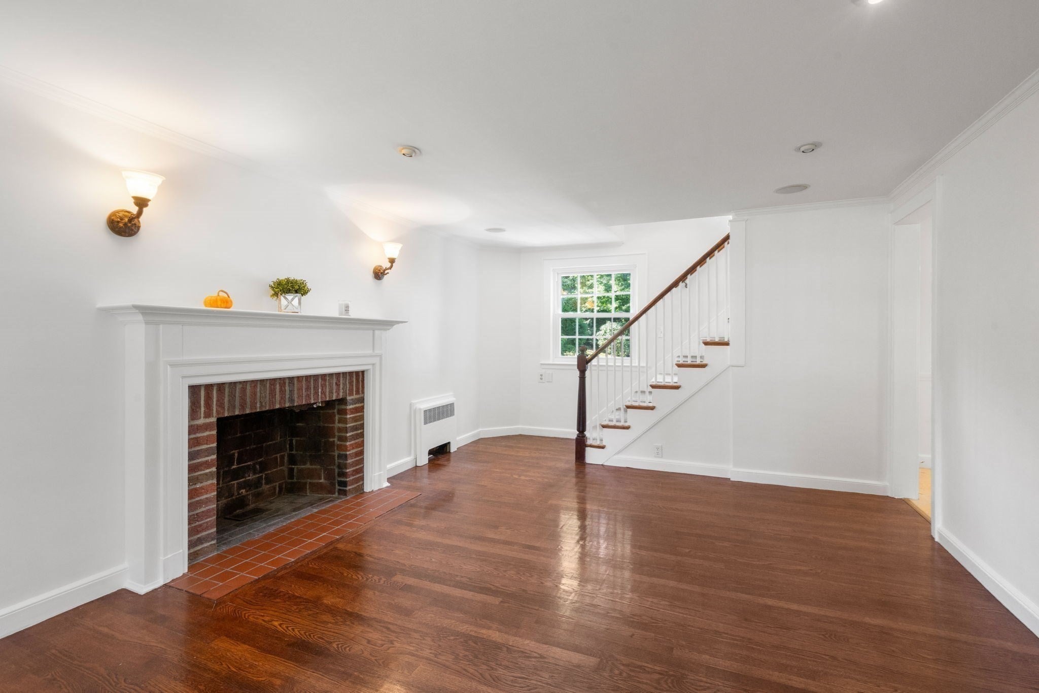 32 Mount Ida Rd, Weymouth, MA Photo #6