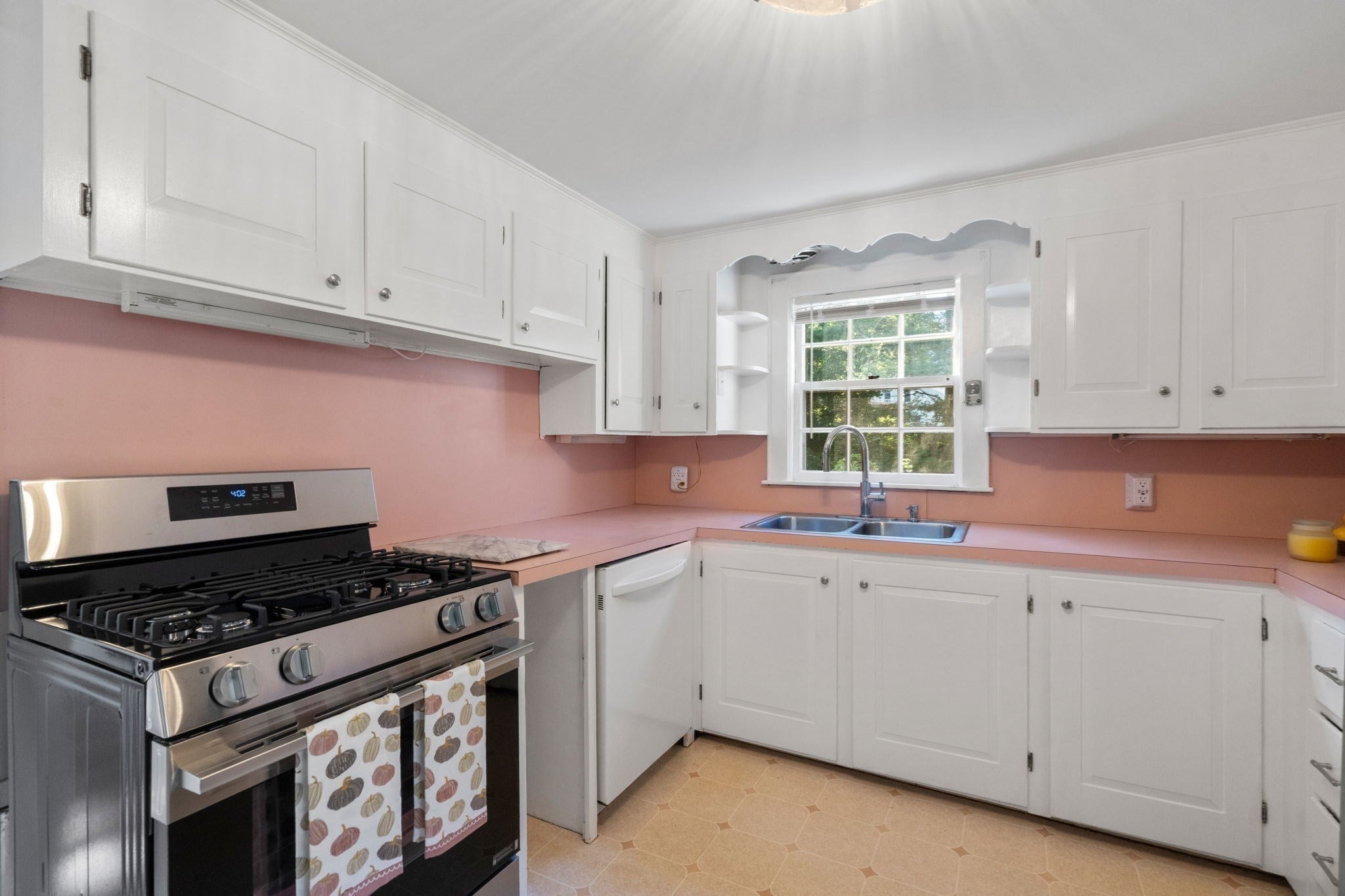 32 Mount Ida Rd, Weymouth, MA Photo #17