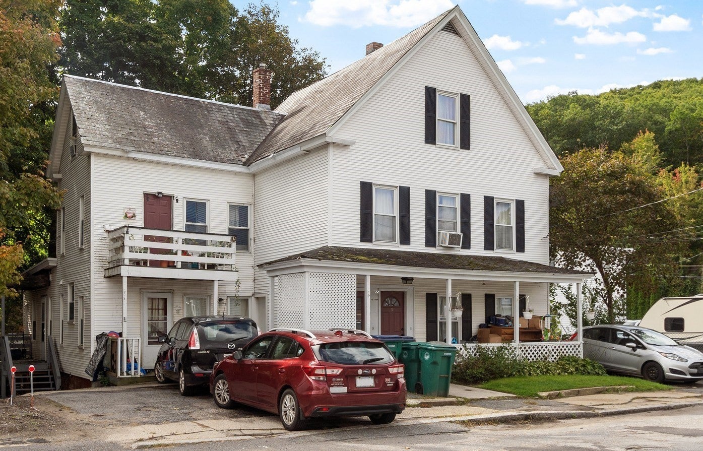 282 Charles St