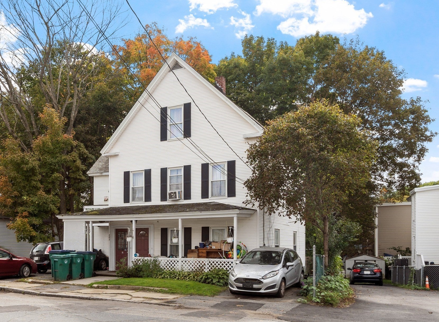 282 Charles St
