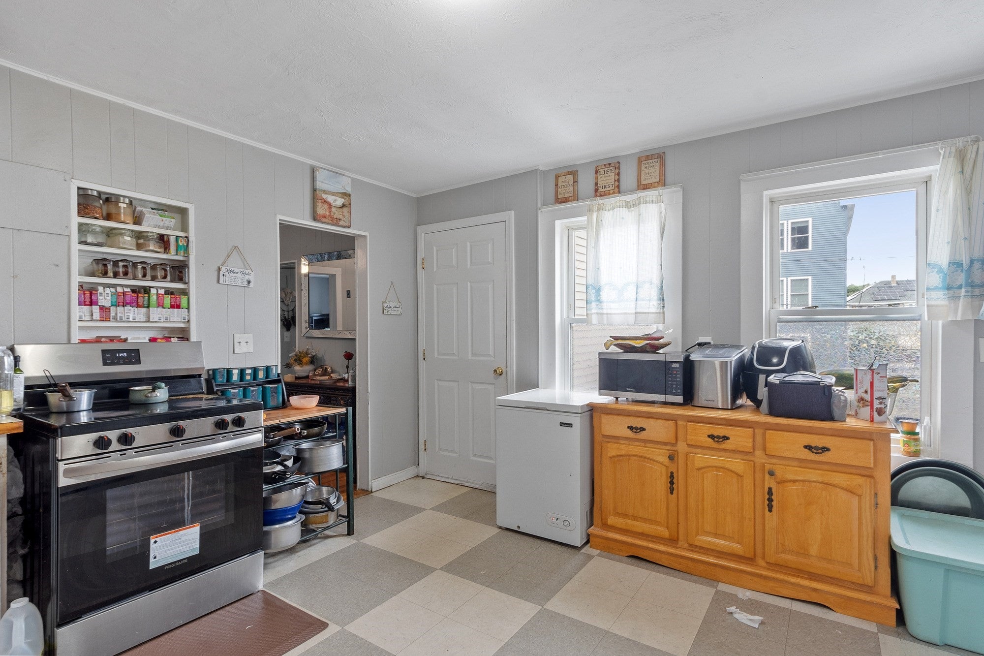 282 Charles St, Fitchburg, MA, 282 Charles St, Fitchburg, MA Photo #13