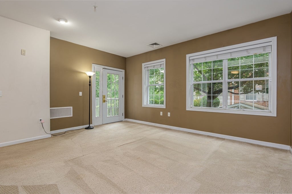 172 Haverhill St #219, Andover, MA, 172 Haverhill St #219, Andover, MA Photo #8