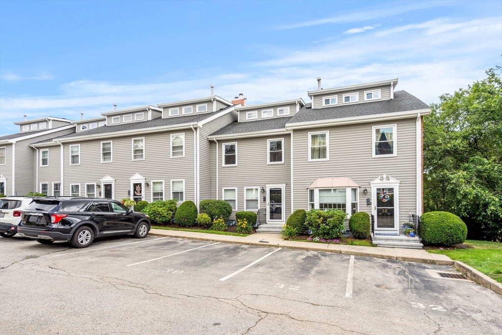 30 Breakwater Cv 30