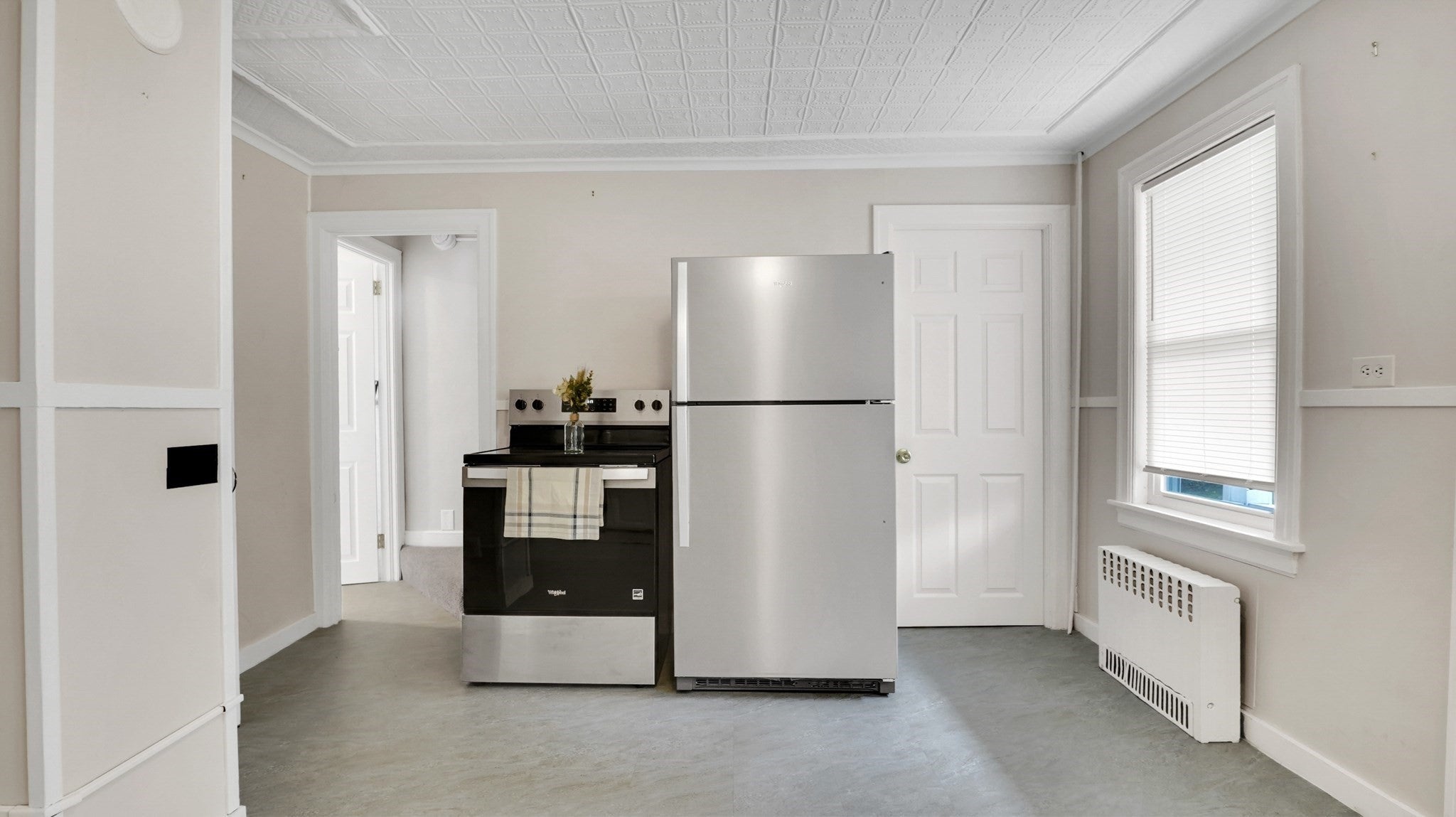 100 Caton Lane, Springfield, MA Photo #8