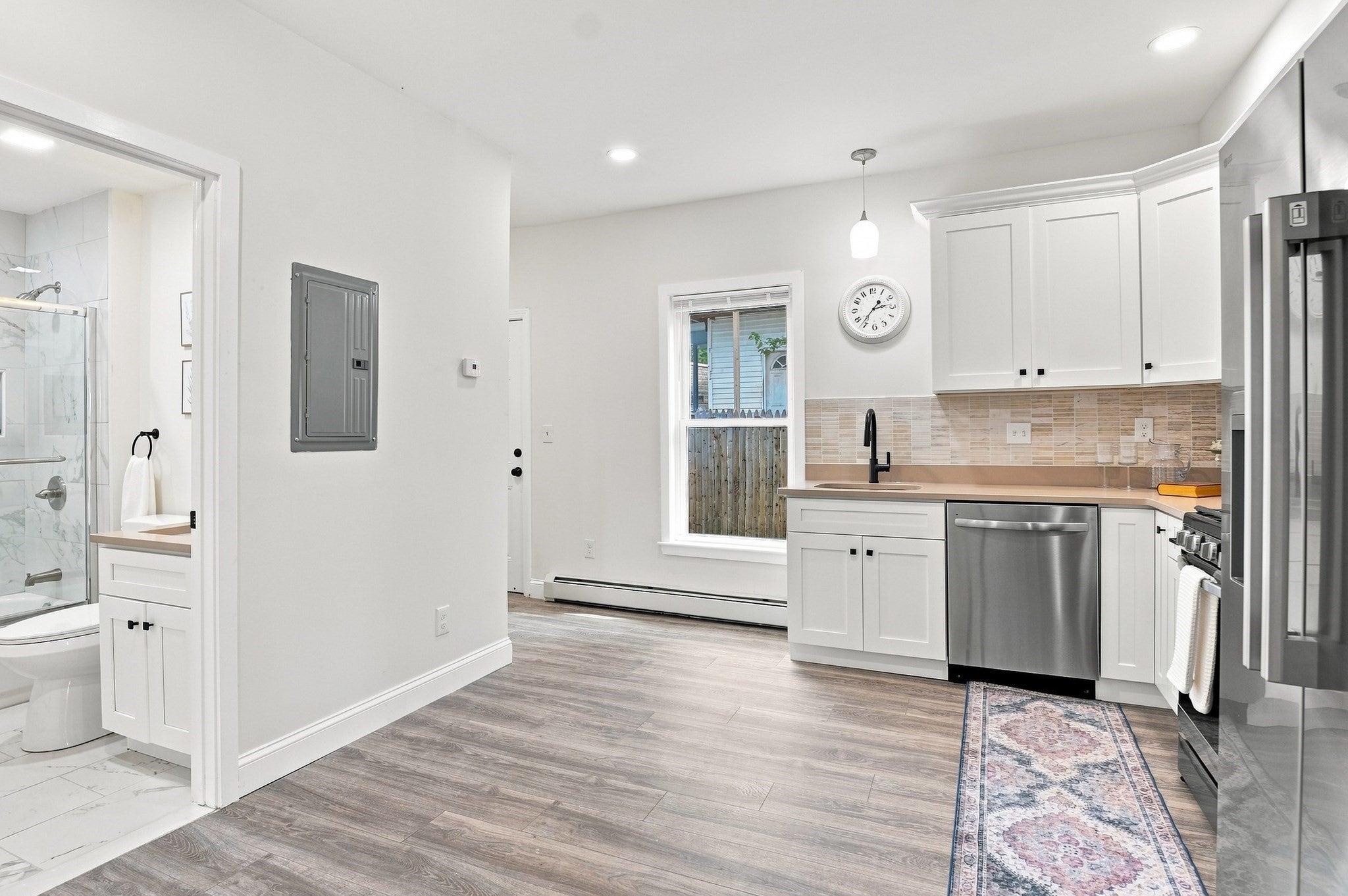 15 Vernon St