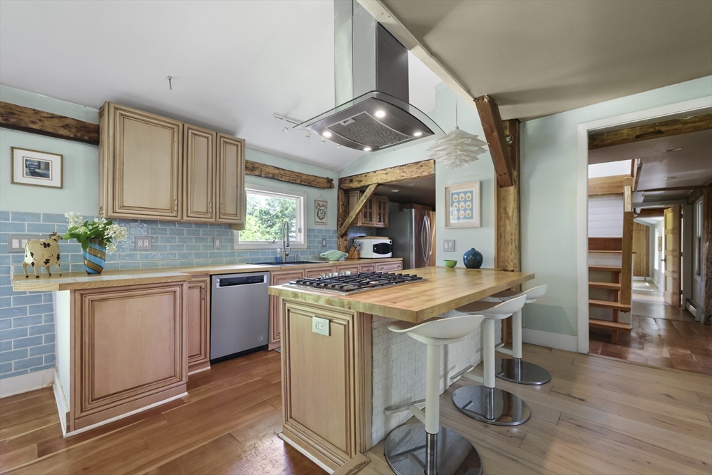 9 Castle Hill Rd