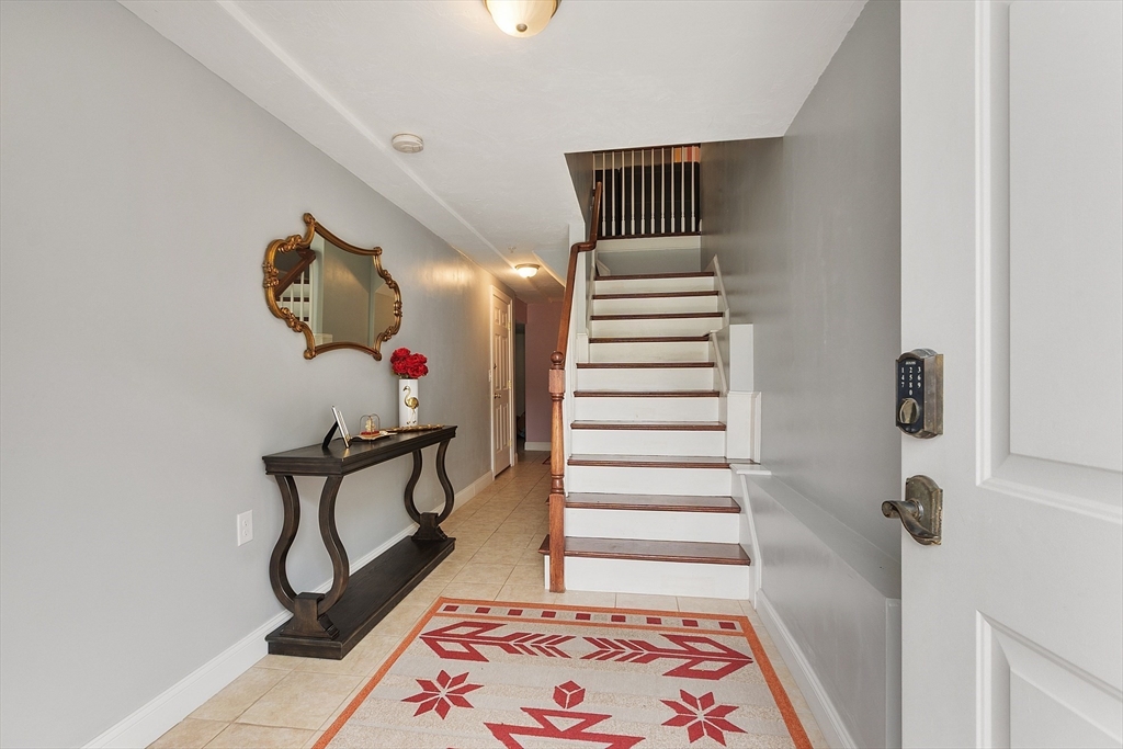 22 Dunia Lane
