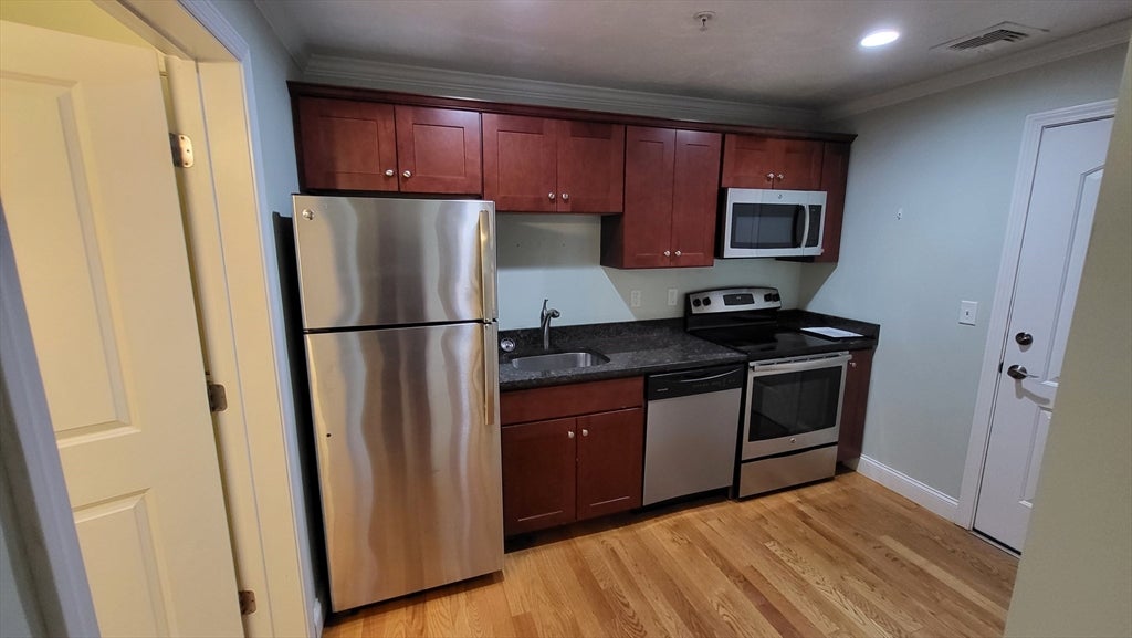 277 Pawtucket Street #3C, Lowell, MA, 277 Pawtucket Street #3C, Lowell, MA Photo #3