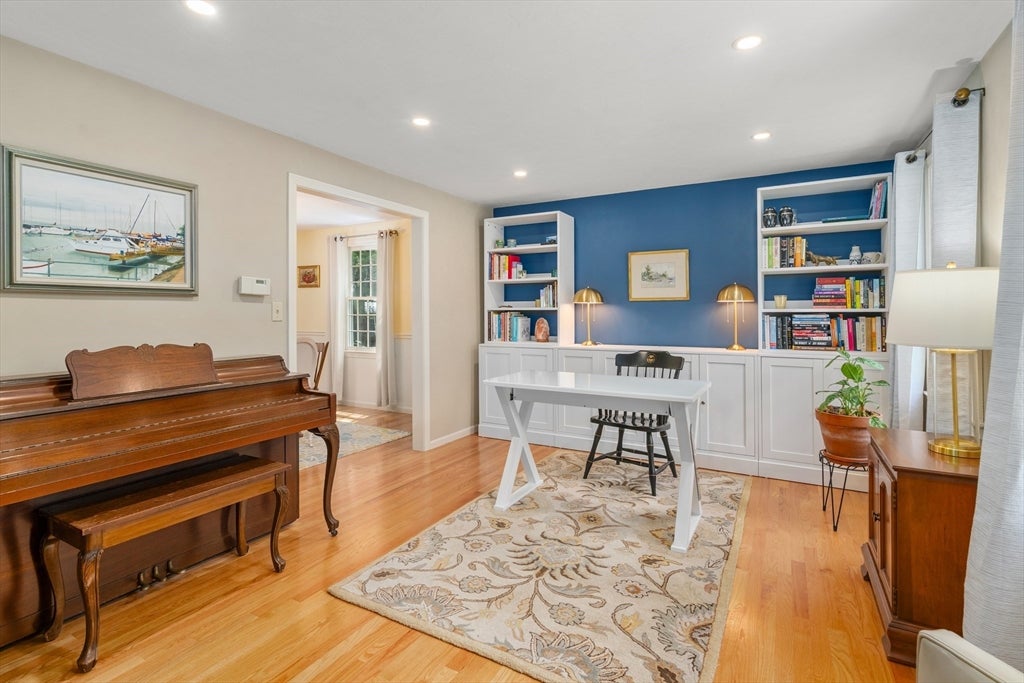 1476 Washington St, Walpole, MA Photo #12