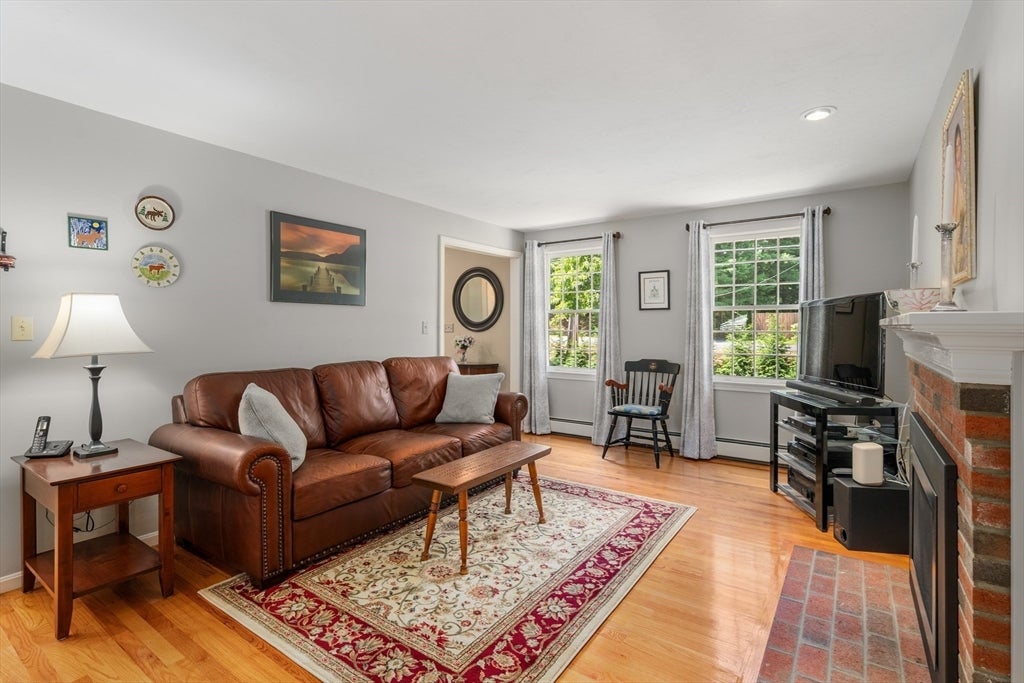 1476 Washington St, Walpole, MA Photo #10