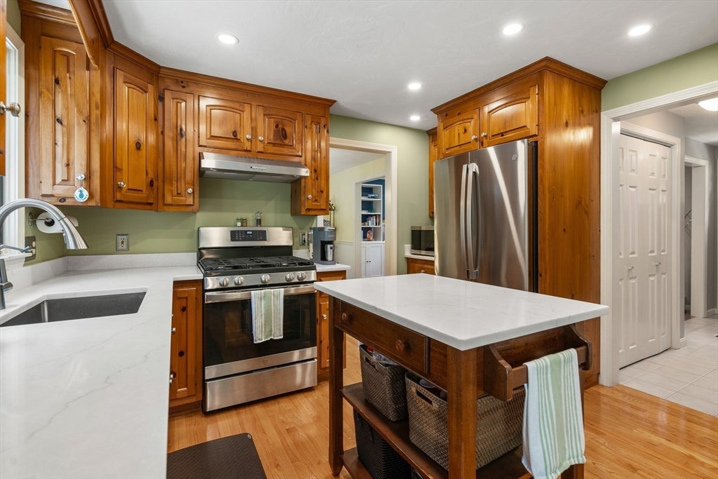 1476 Washington St, Walpole, MA Photo #7