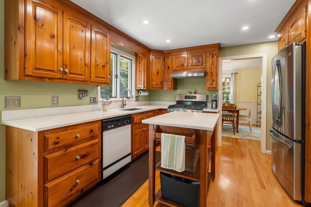 1476 Washington St, Walpole, MA Photo #6