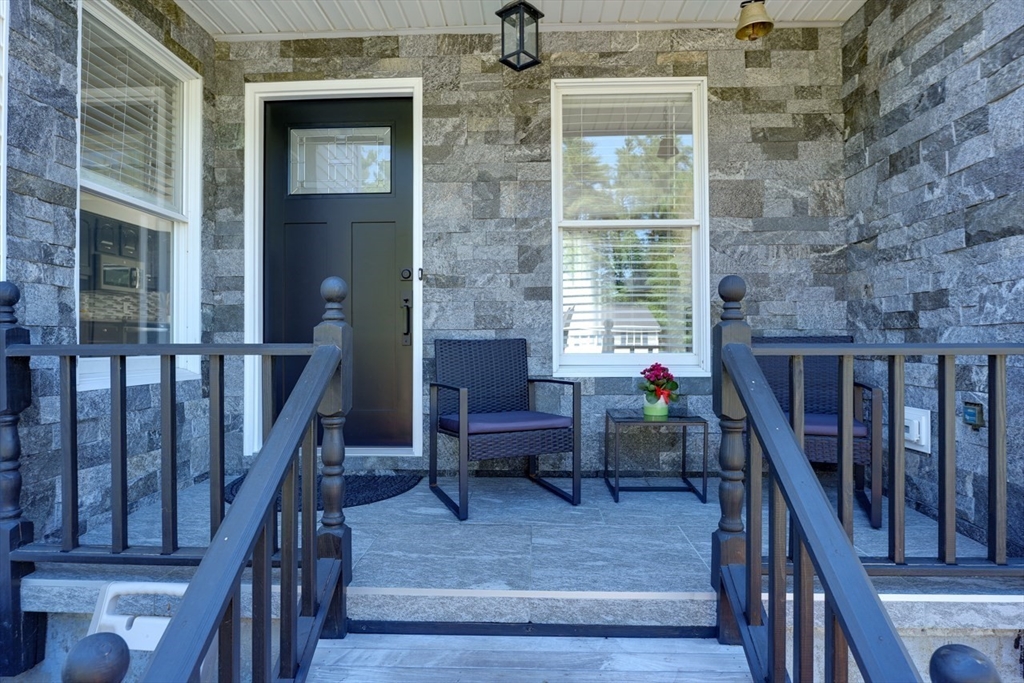 13 Woodland Dr