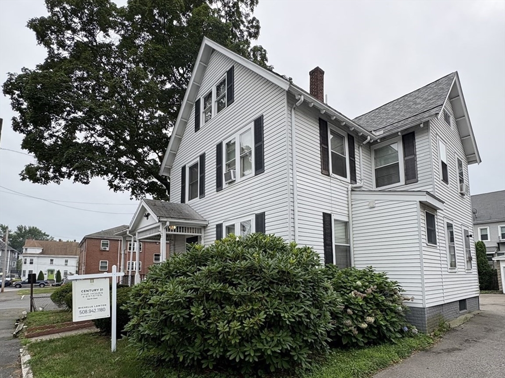 18 Milton St