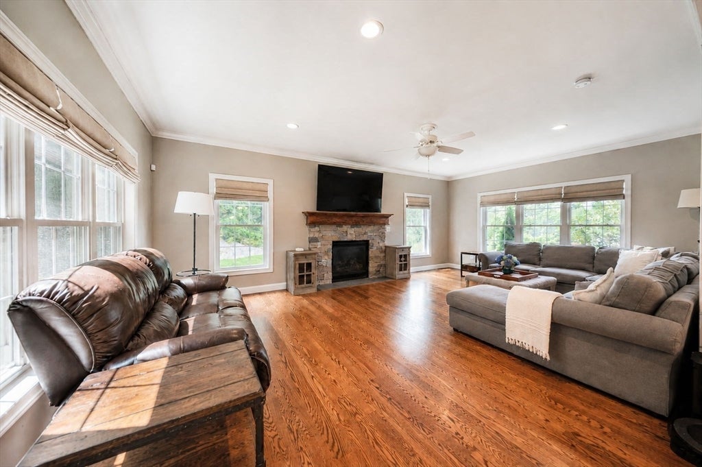 4 E Meadow Ln, Middleton, MA, 4 E Meadow Ln, Middleton, MA Photo #17