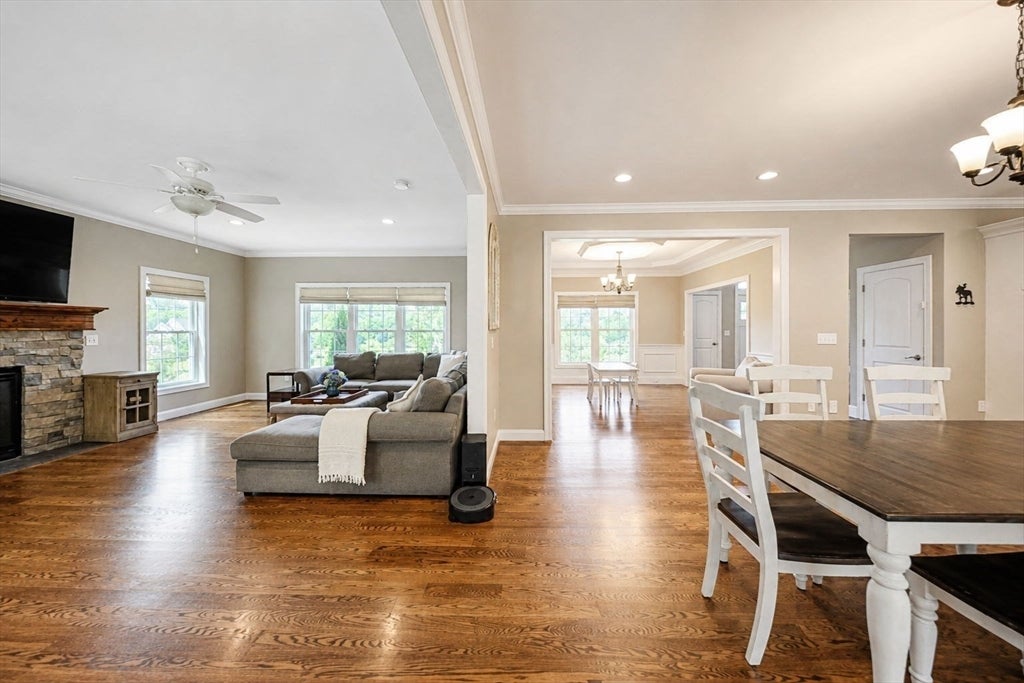 4 E Meadow Ln, Middleton, MA, 4 E Meadow Ln, Middleton, MA Photo #16
