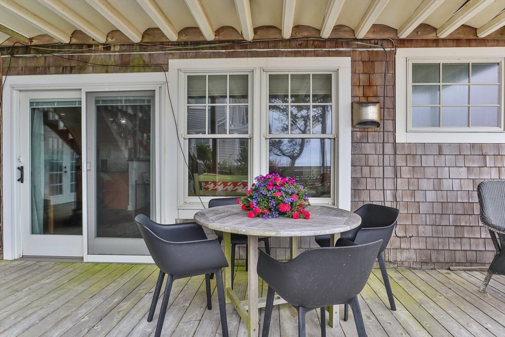 633 Commercial Street Unit 2