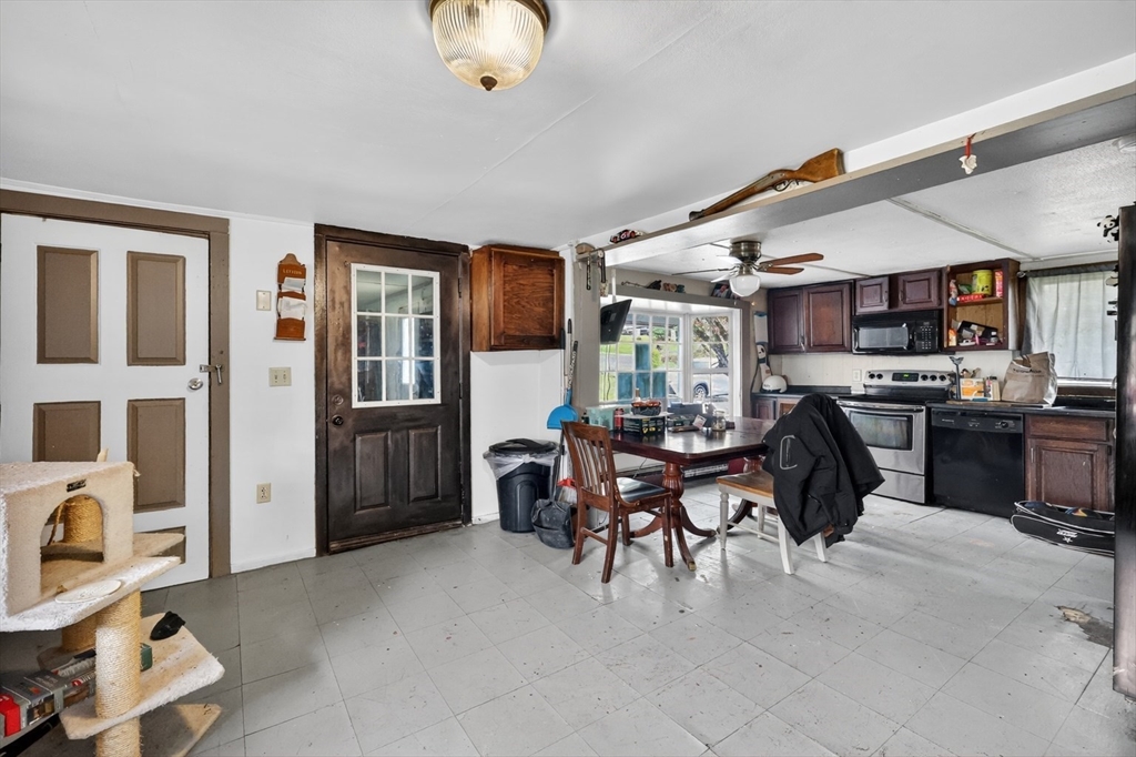 243 Alum Hill Rd