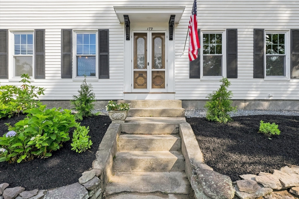 179 Main St
