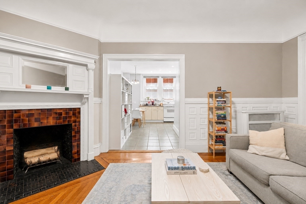 259 Beacon Street 23