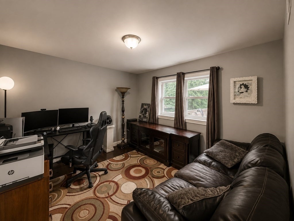 411 Pleasant St, Framingham, MA, 411 Pleasant St, Framingham, MA Photo #22